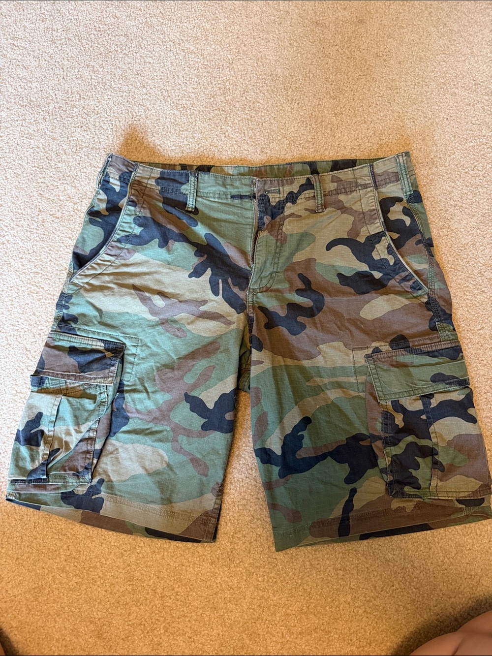 GAP Camo Cargo Men’s Shorts - Green Woodland Print